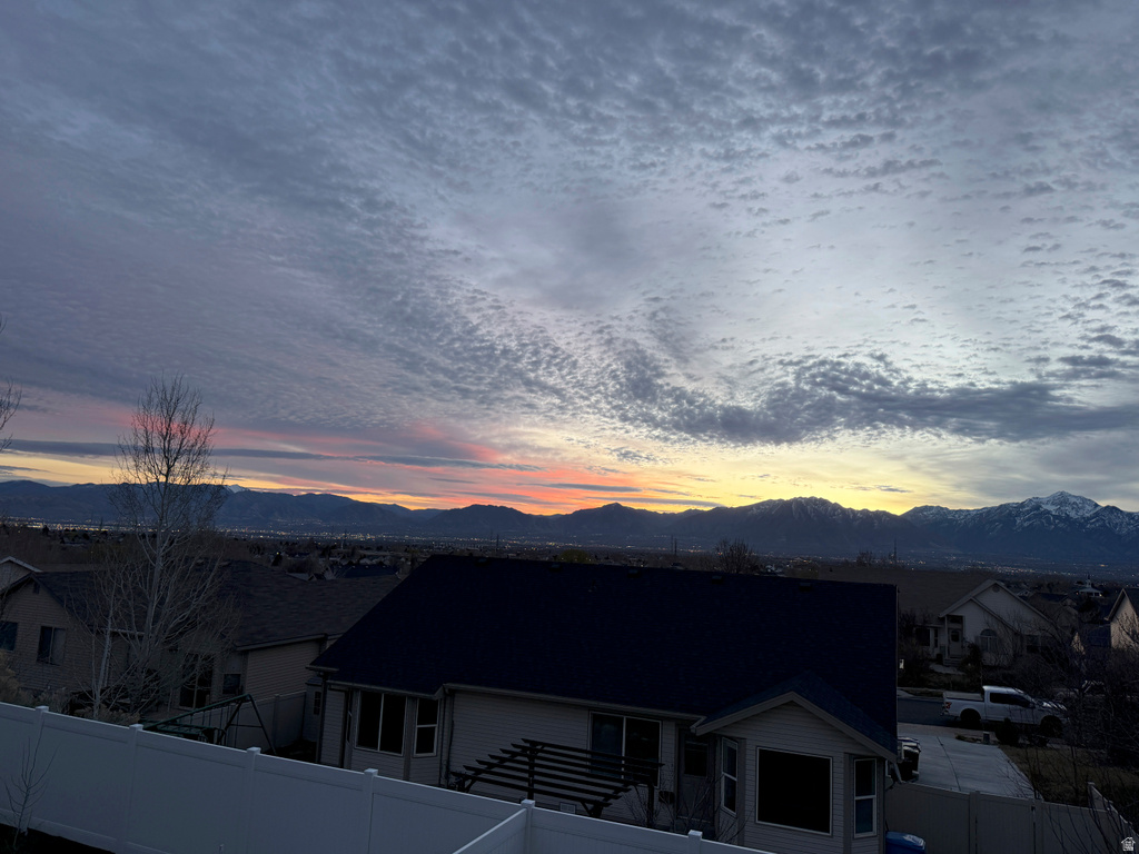 6521 S MOUNT ADAMS DR West Valley City, UT 84118