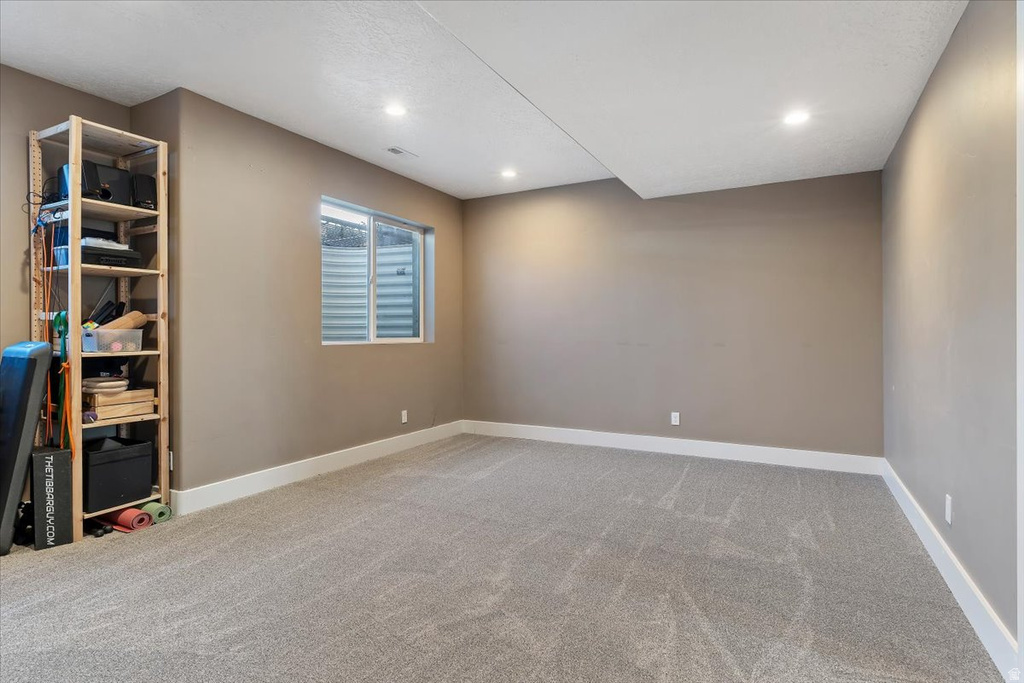 6521 S MOUNT ADAMS DR West Valley City, UT 84118