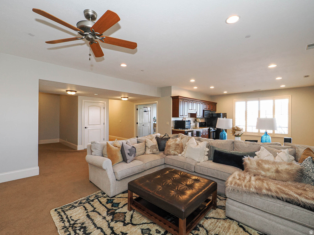 515 E TANGLEWOOD LOOP North Salt Lake, UT 84054