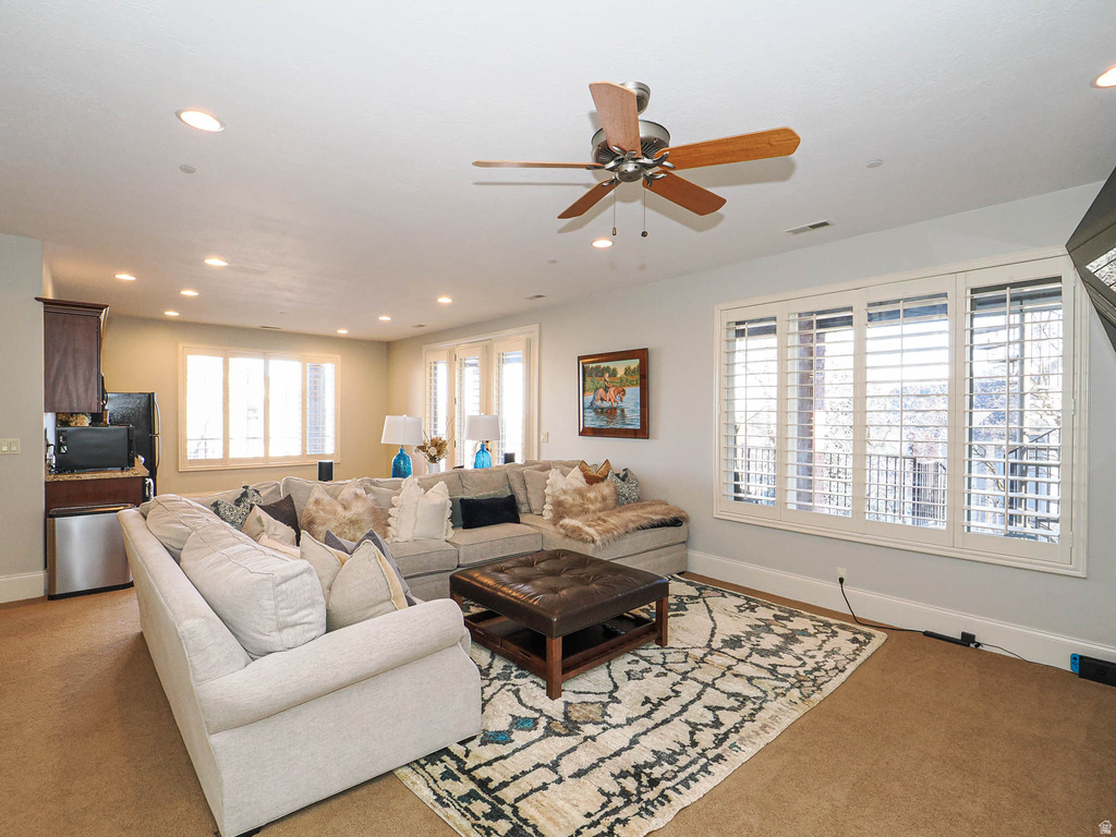 515 E TANGLEWOOD LOOP North Salt Lake, UT 84054