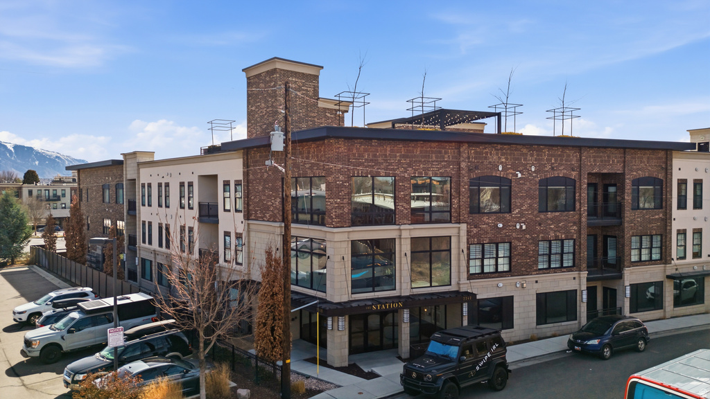 2240 E LANEY AVE #307 Salt Lake City, UT 84117