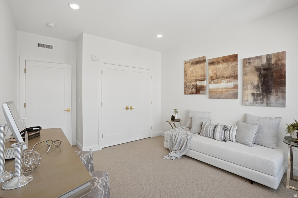 2240 E LANEY AVE #307 Salt Lake City, UT 84117