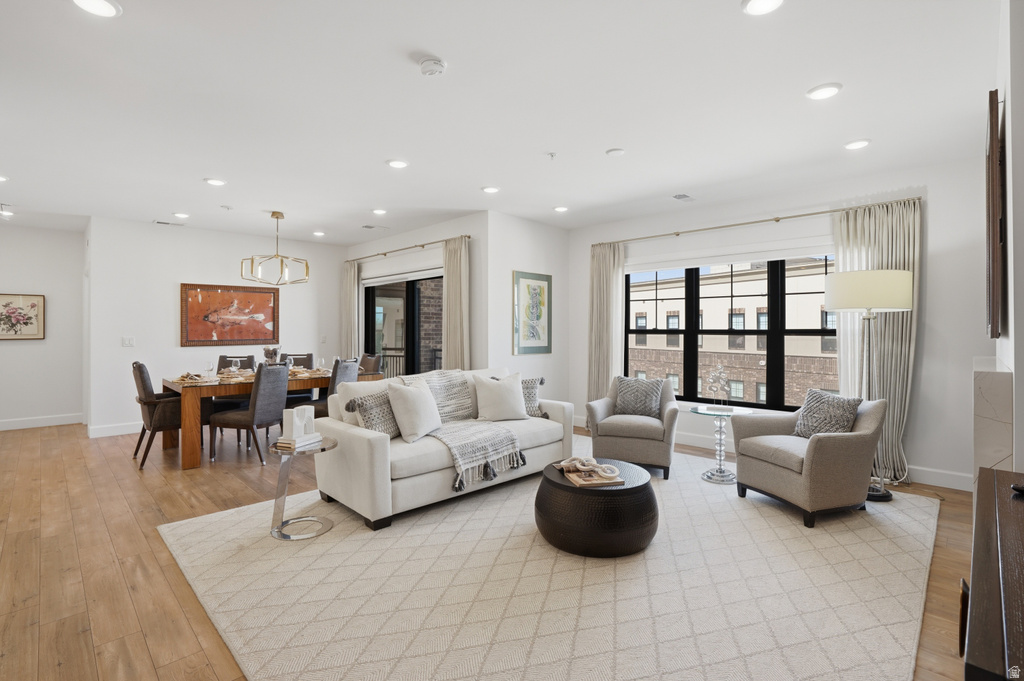 2240 E LANEY AVE #307 Salt Lake City, UT 84117