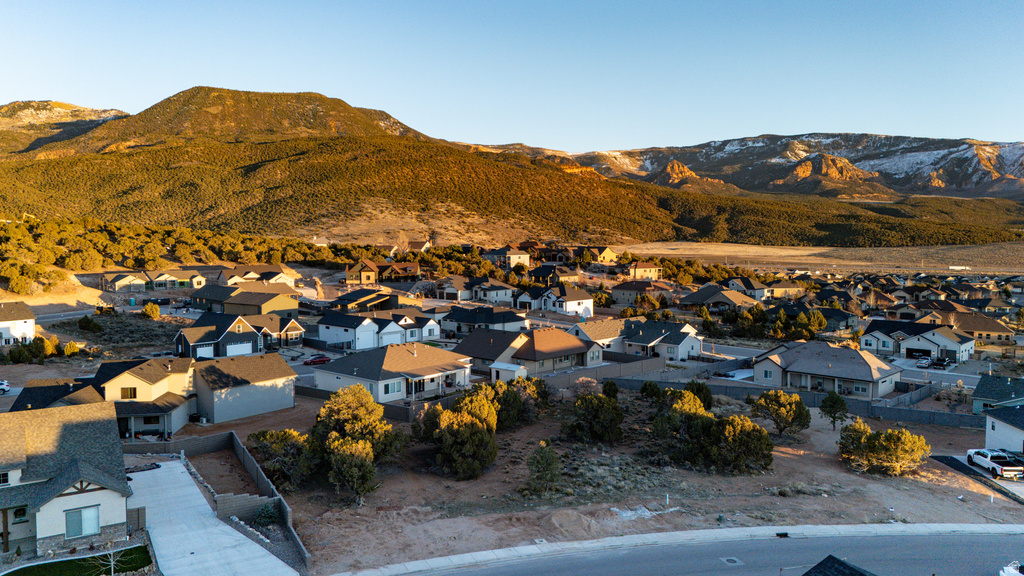 2889 W ROCK RD Cedar City, UT 84720