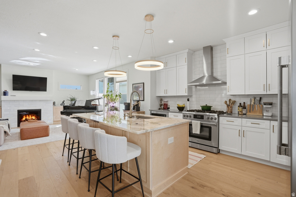 3905 S HOLLADAY CT Holladay, UT 84124