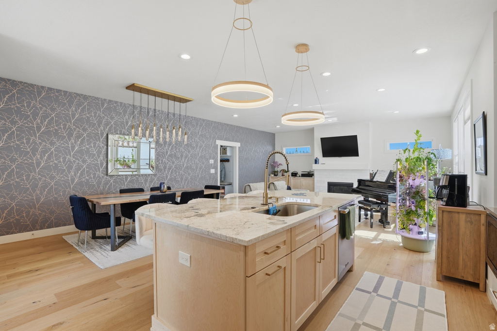 3905 S HOLLADAY CT Holladay, UT 84124