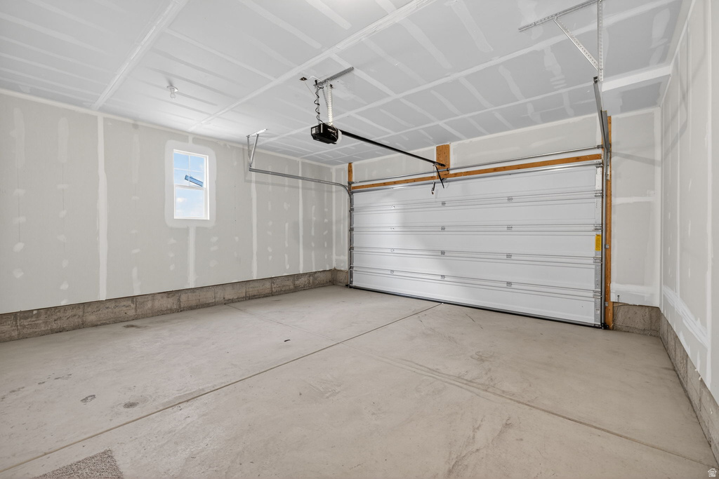 12651 S MINE LOOP LN #230 Herriman, UT 84096