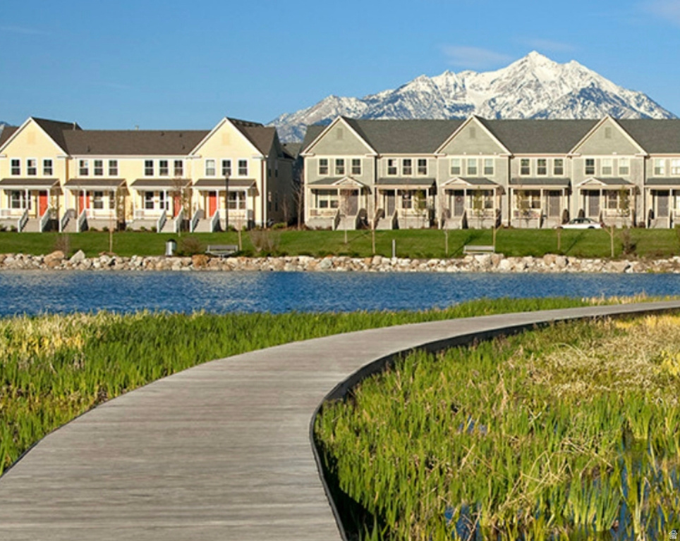 4512 KESTREL RIDGE RD #313 South Jordan, UT 84009