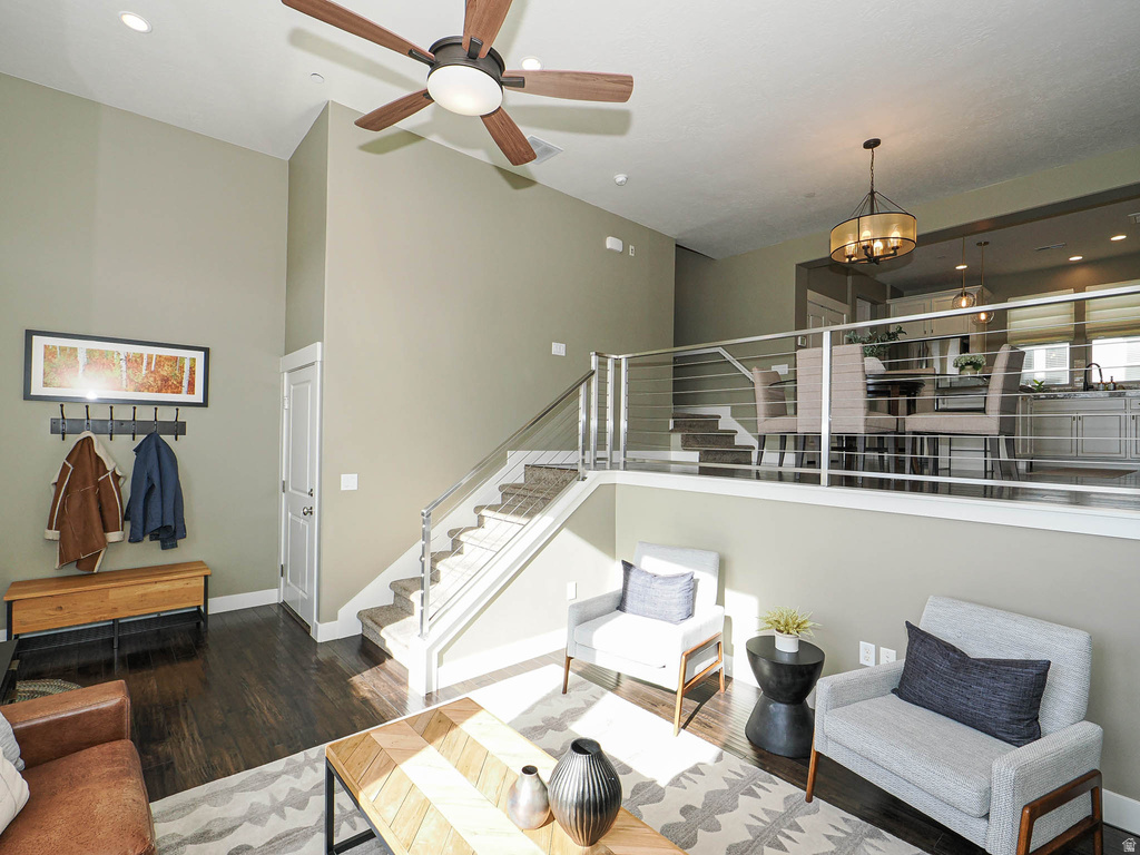 4512 KESTREL RIDGE RD #313 South Jordan, UT 84009