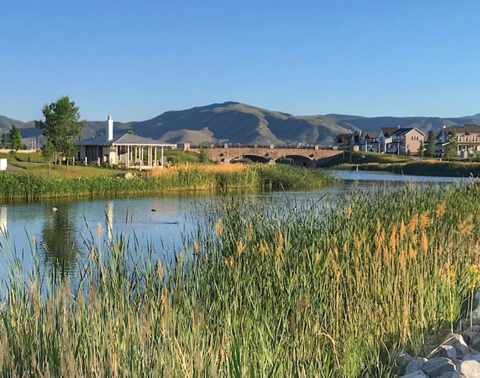 4512 KESTREL RIDGE RD #313 South Jordan, UT 84009