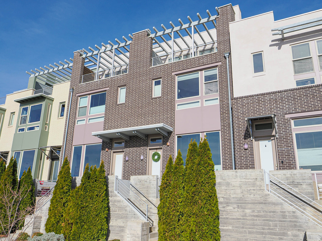 4512 KESTREL RIDGE RD #313 South Jordan, UT 84009