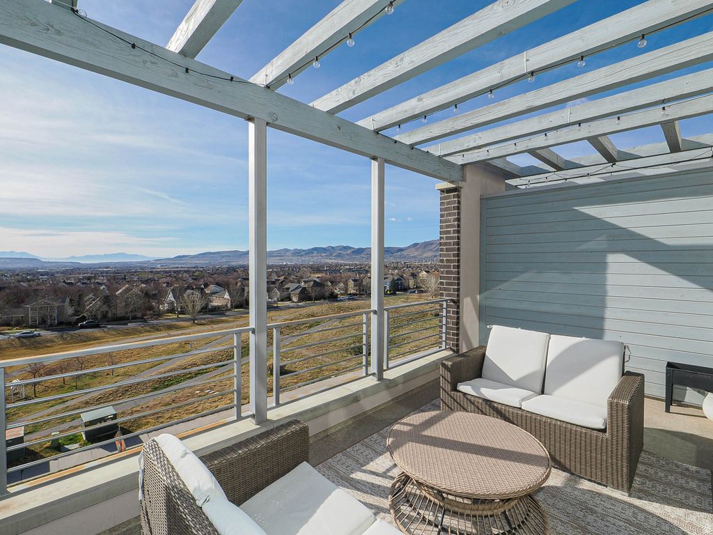 4512 KESTREL RIDGE RD #313 South Jordan, UT 84009