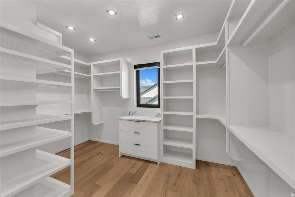 2152 S 30 W Orem, UT 84058