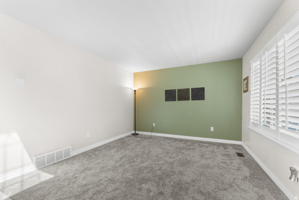 2412 W SILVER MEADOW WAY West Jordan, UT 84088