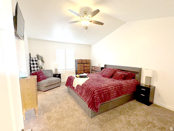 1926 N 2530 W Clinton, UT 84015