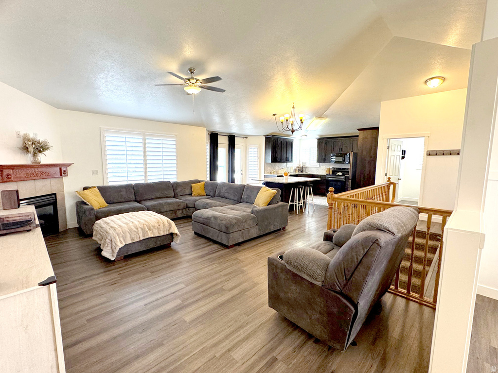 1926 N 2530 W Clinton, UT 84015