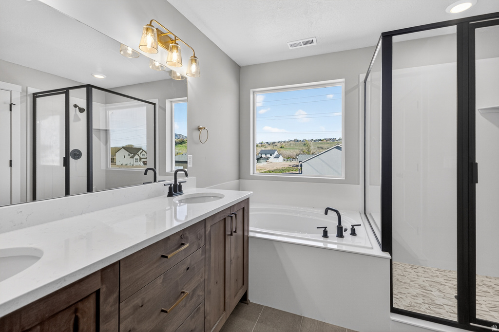 52 W GLEN WAY #114 South Weber, UT 84405