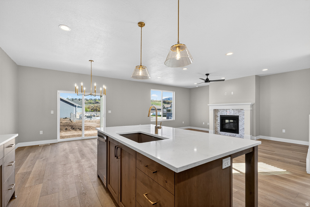 52 W GLEN WAY #114 South Weber, UT 84405