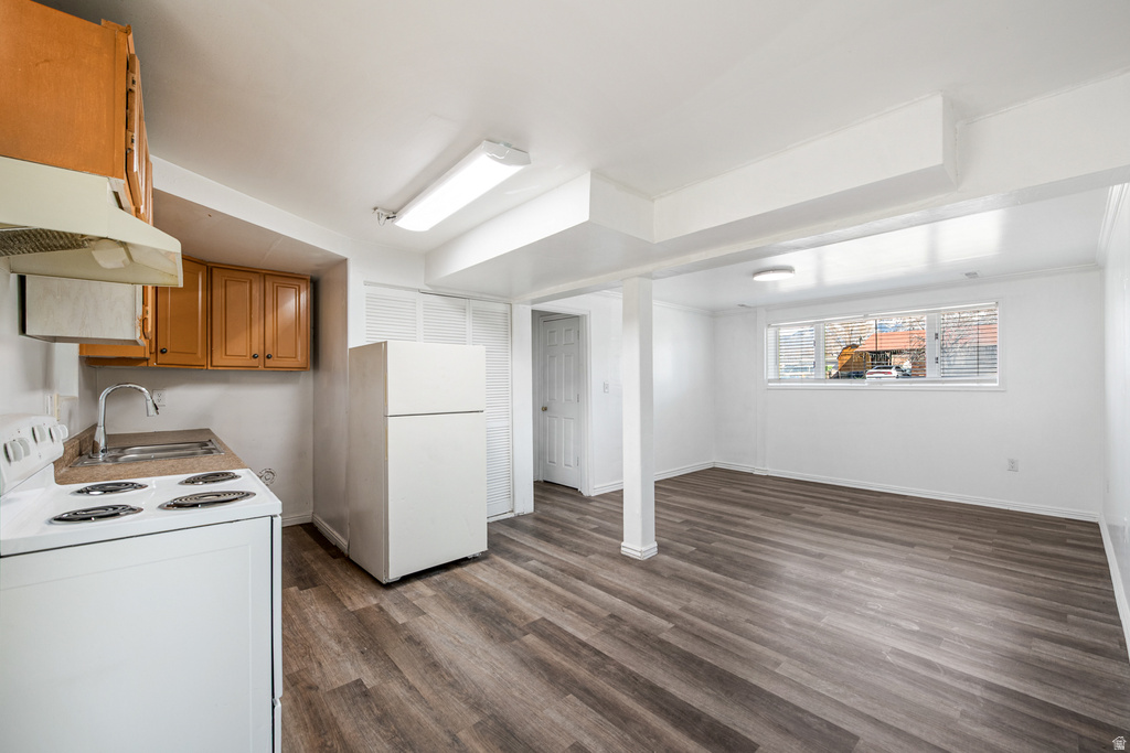 9822 S DARIN DR Sandy, UT 84070