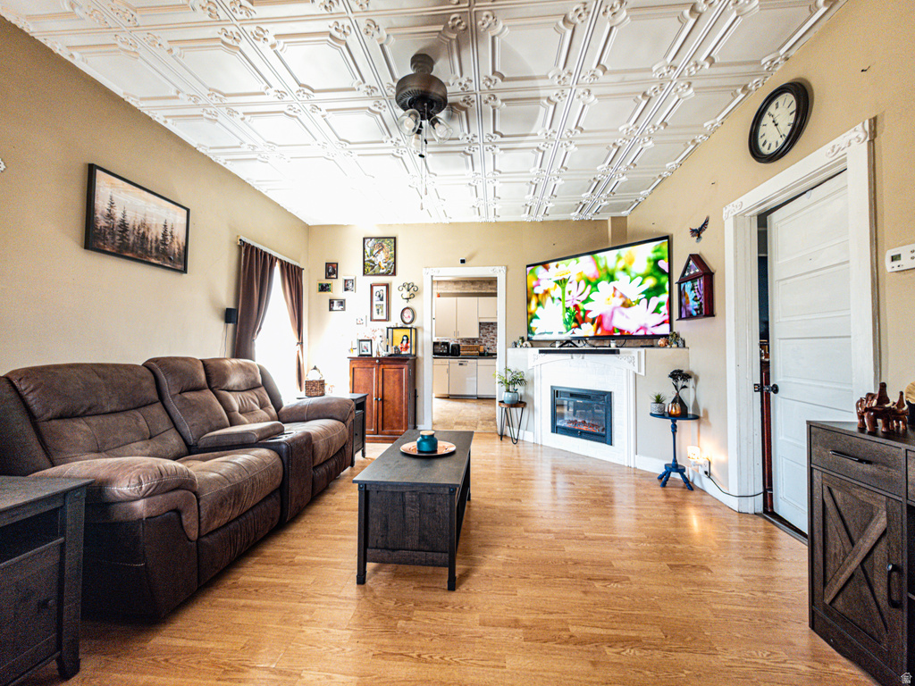 564 S 300 W Helper, UT 84526