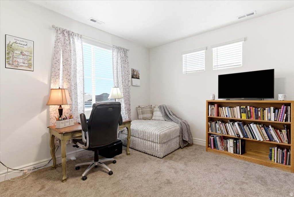 1251 N 2525 W Clinton, UT 84015