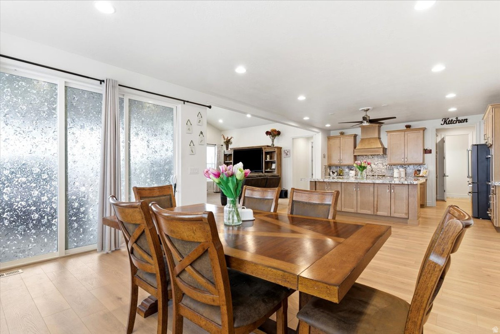 1251 N 2525 W Clinton, UT 84015