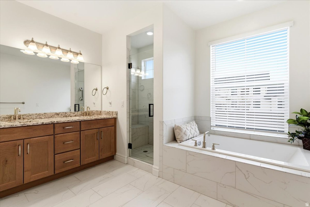 1251 N 2525 W Clinton, UT 84015