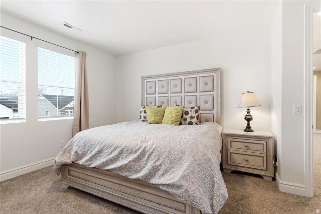 1251 N 2525 W Clinton, UT 84015