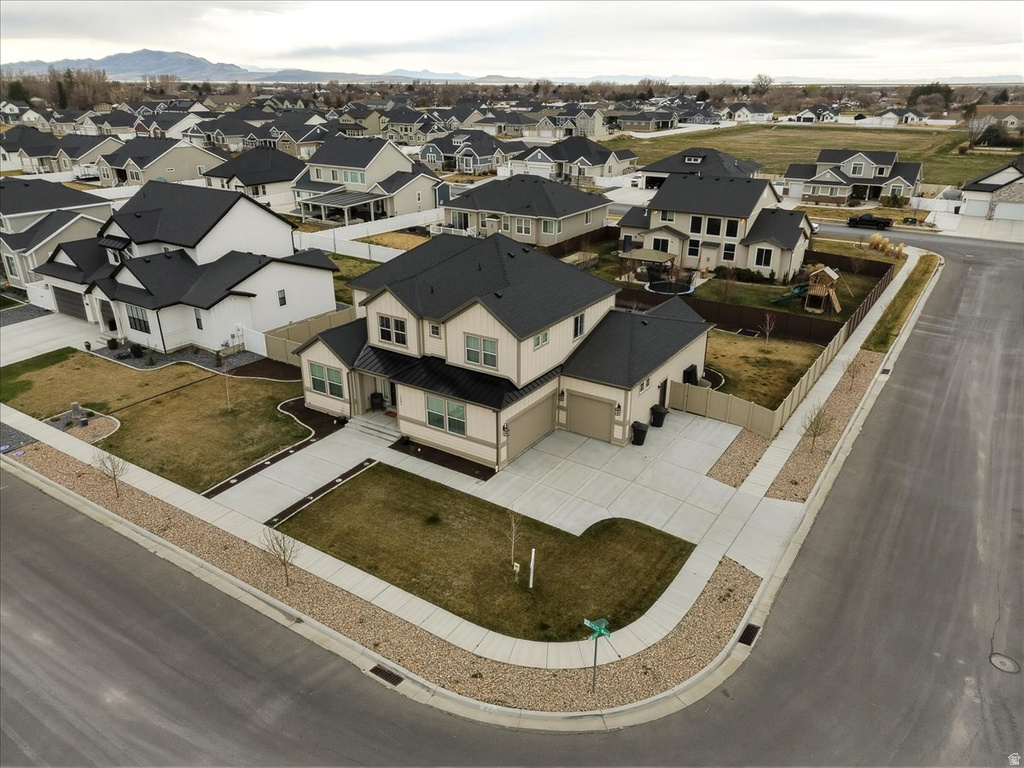 1251 N 2525 W Clinton, UT 84015