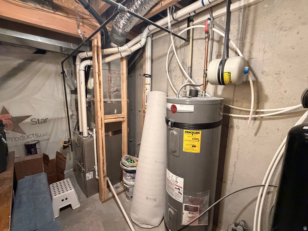 1210 S CATAIL DR Santaquin, UT 84655