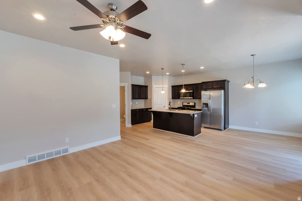 1714 N 3870 W Lehi, UT 84048