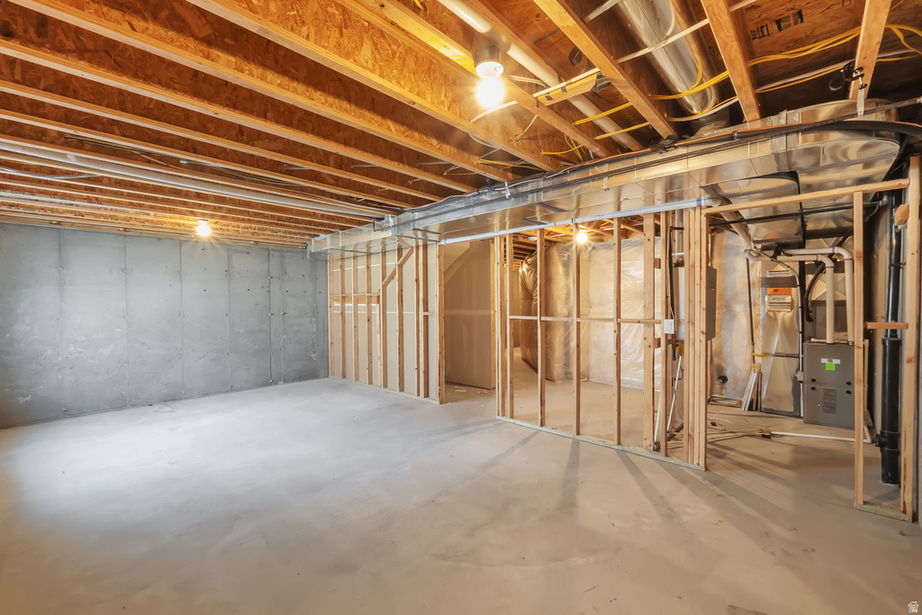 1714 N 3870 W Lehi, UT 84048