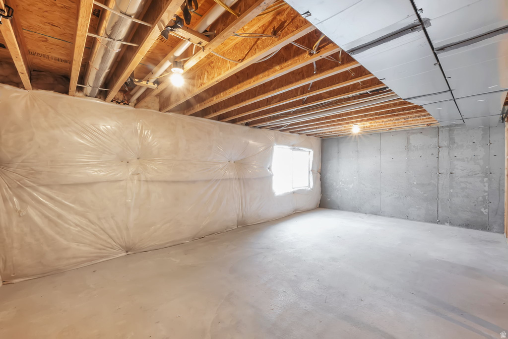 1714 N 3870 W Lehi, UT 84048