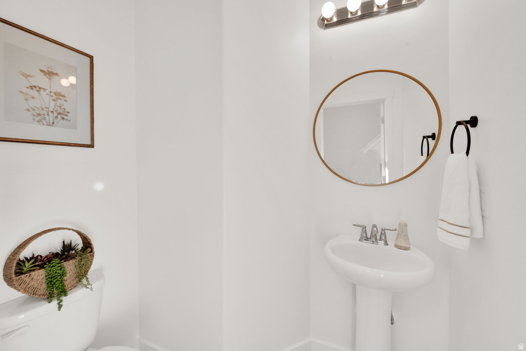 437 S BURR OAK LN Saratoga Springs, UT 84045