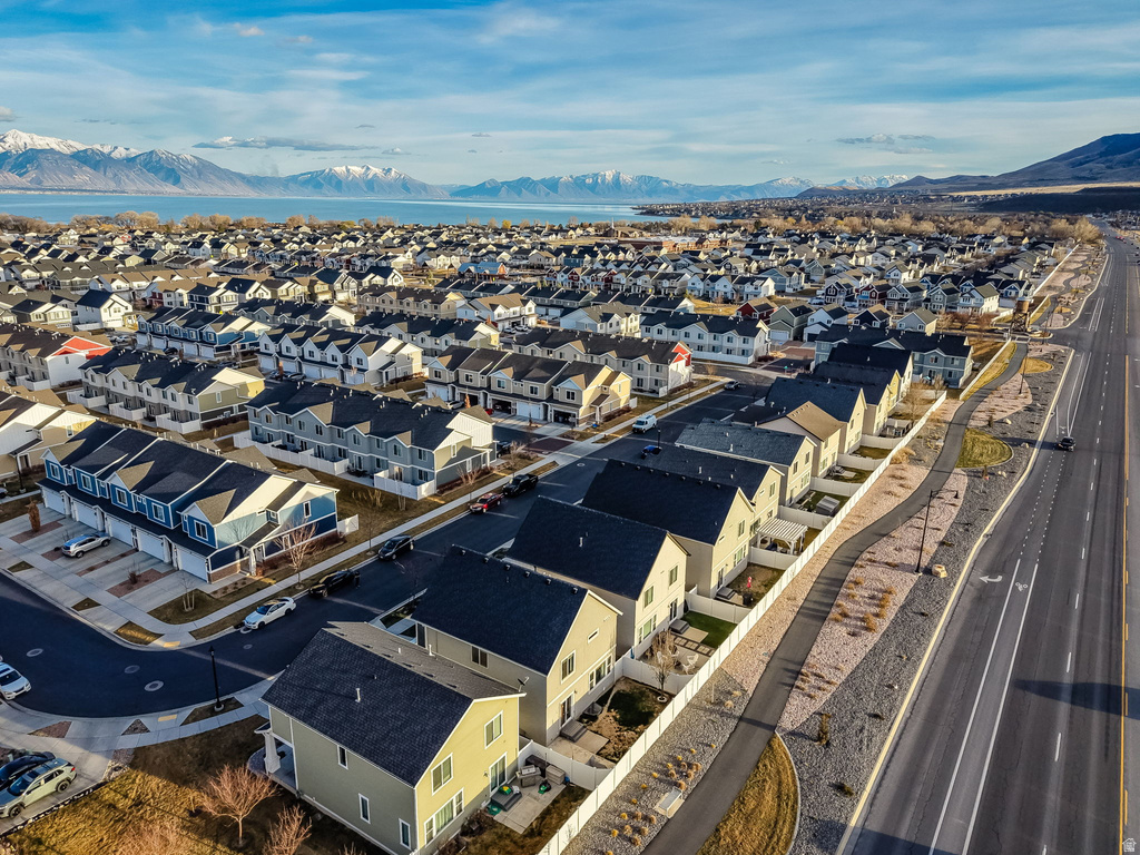 437 S BURR OAK LN Saratoga Springs, UT 84045