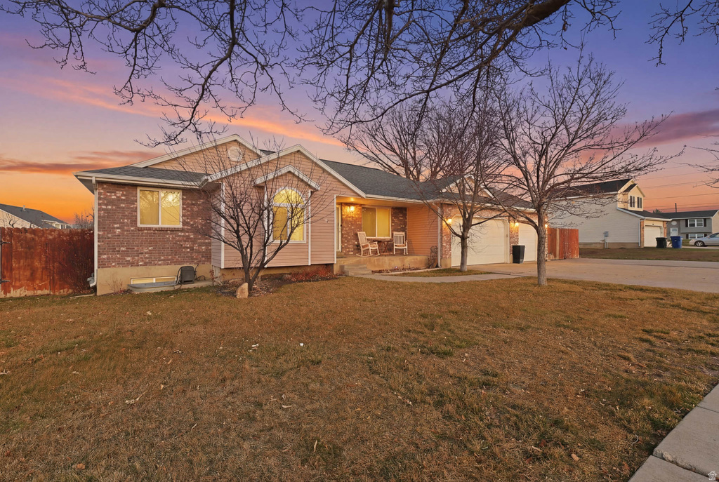 3071 S FERNBUSH DR Magna, UT 84044