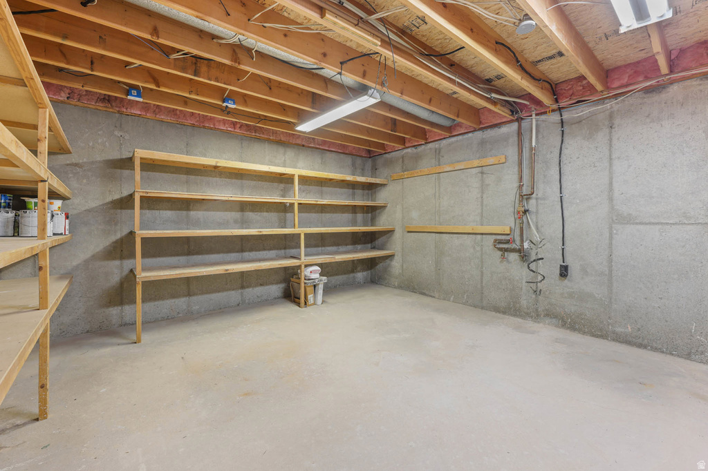 3071 S FERNBUSH DR Magna, UT 84044