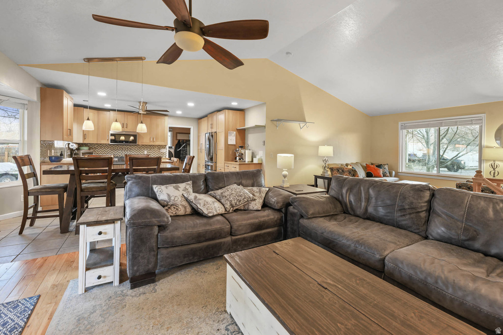 3071 S FERNBUSH DR Magna, UT 84044