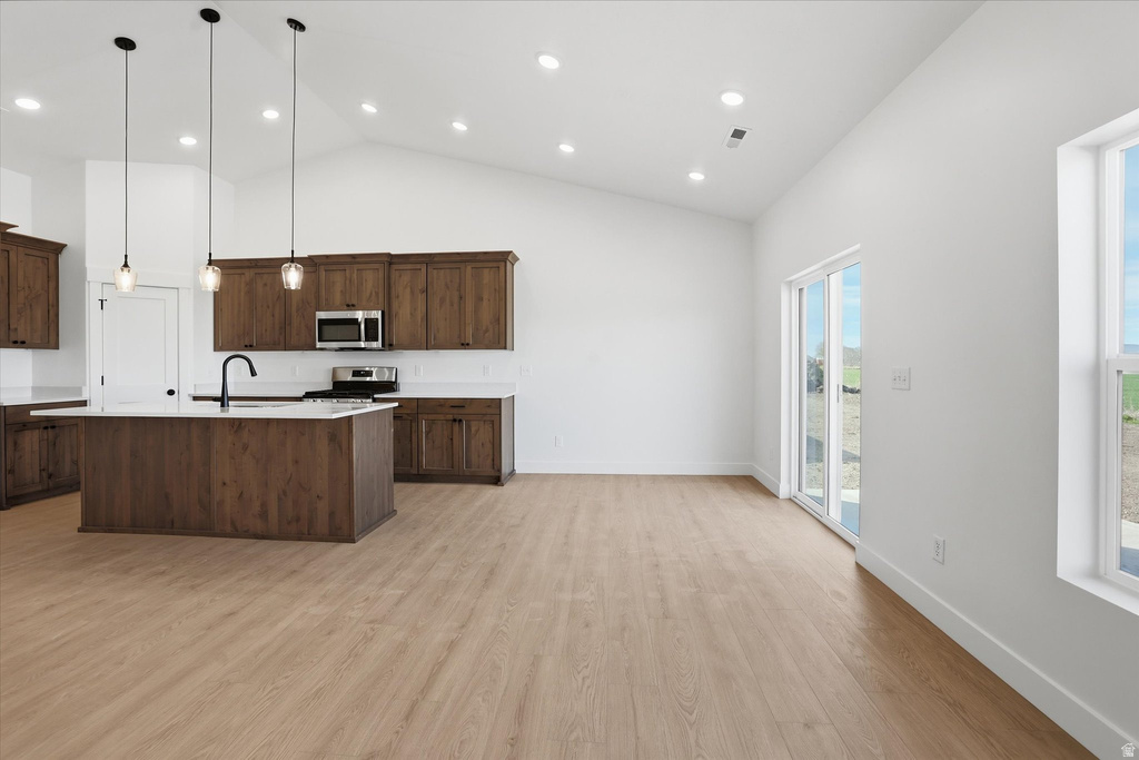 10295 N VISTA LN Elwood, UT 84337