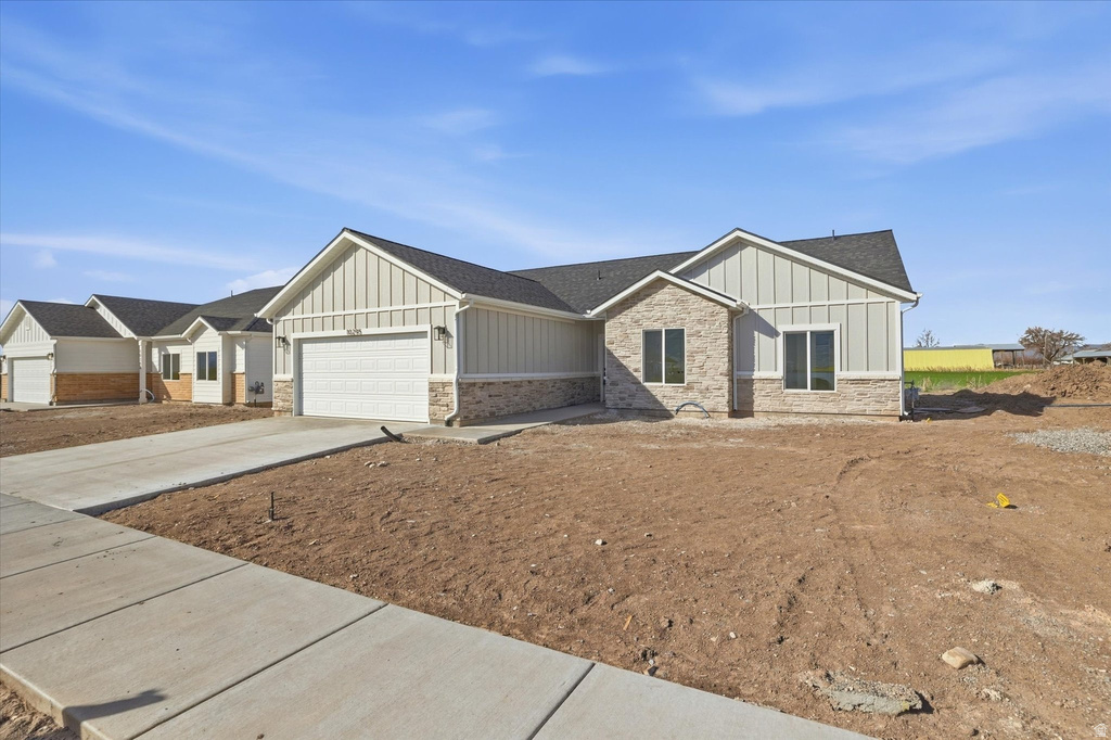 10295 N VISTA LN Elwood, UT 84337