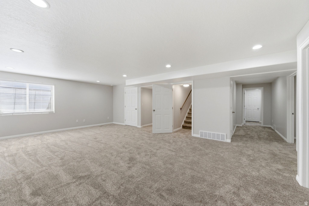 1079 S 1875 W Syracuse, UT 84075