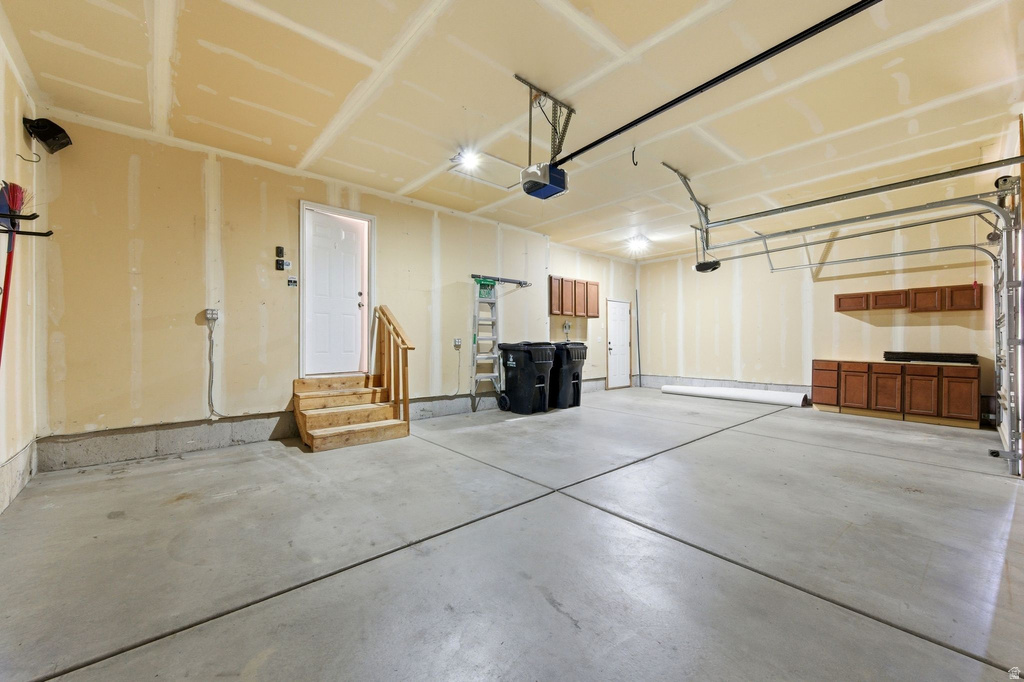 1079 S 1875 W Syracuse, UT 84075