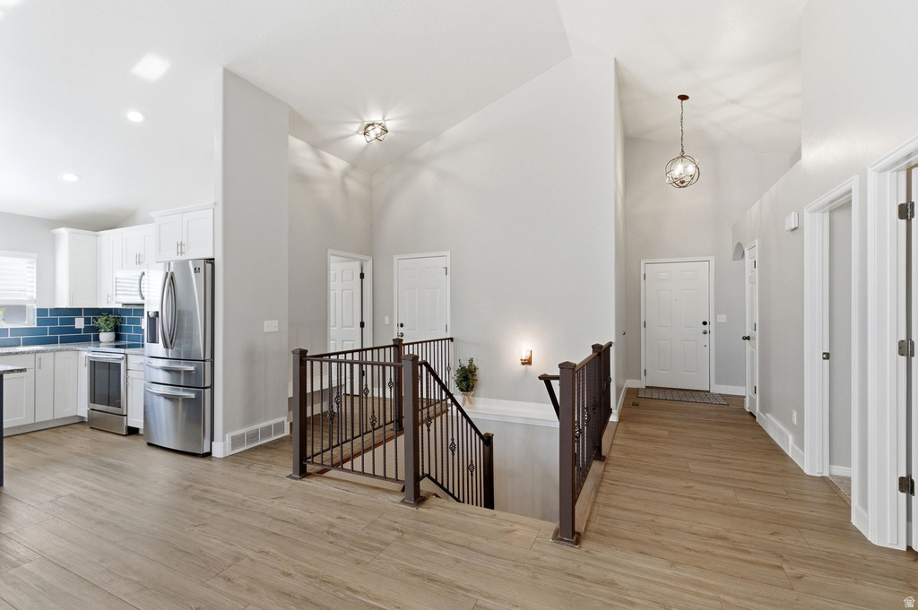 1079 S 1875 W Syracuse, UT 84075