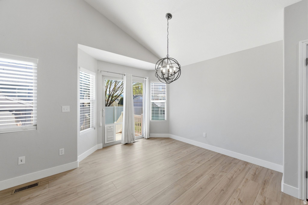 1079 S 1875 W Syracuse, UT 84075