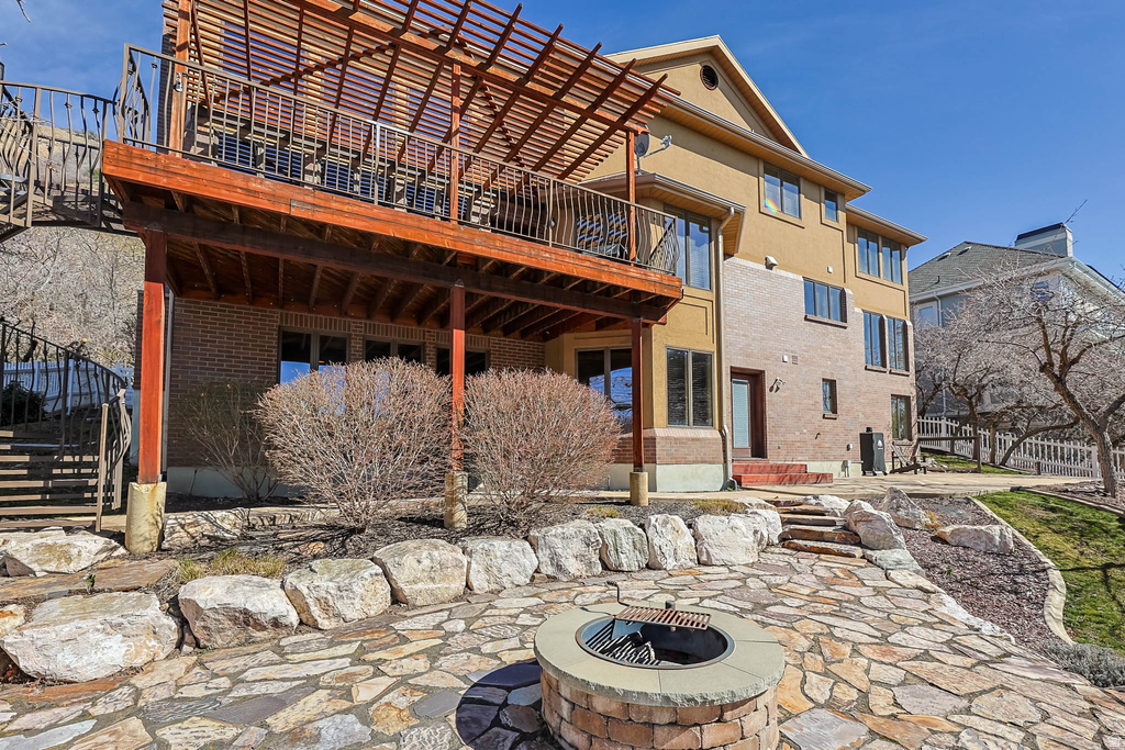 5155 S MILE HIGH CIR Ogden, UT 84403