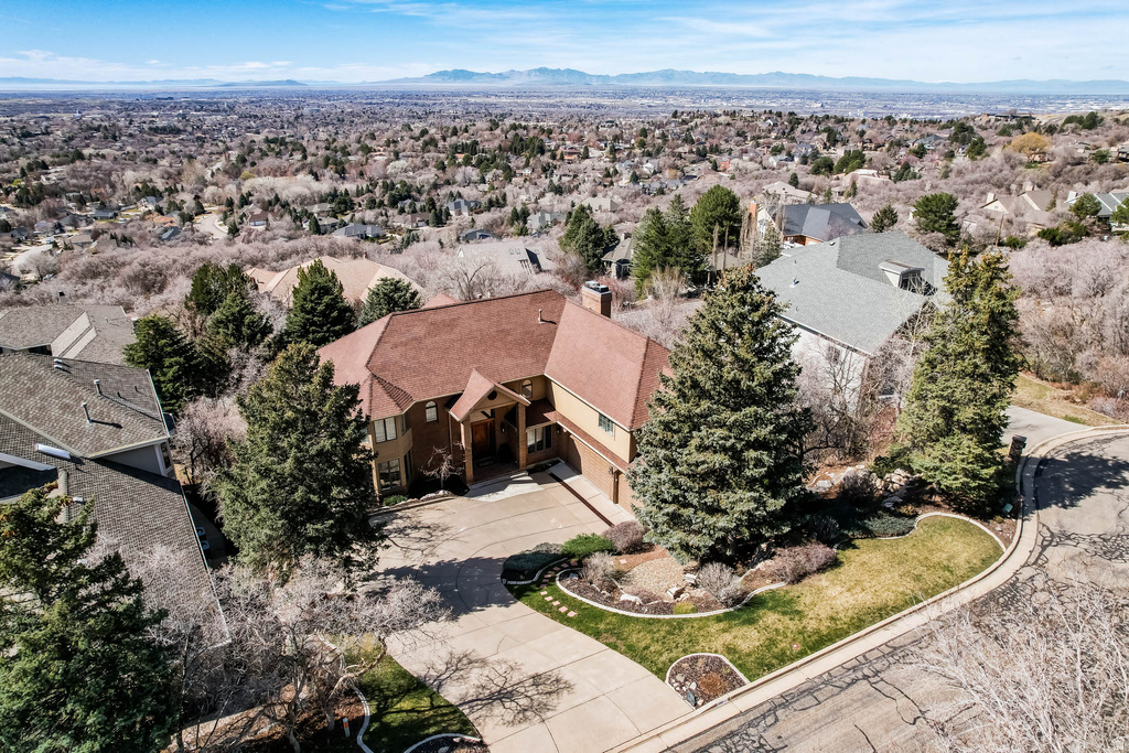5155 S MILE HIGH CIR Ogden, UT 84403