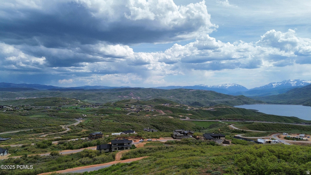 2002 E PEAK VIEW DR Hideout, UT 84036