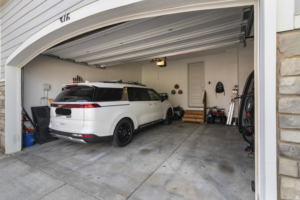 316 BELLA VIDA DR North Salt Lake, UT 84054