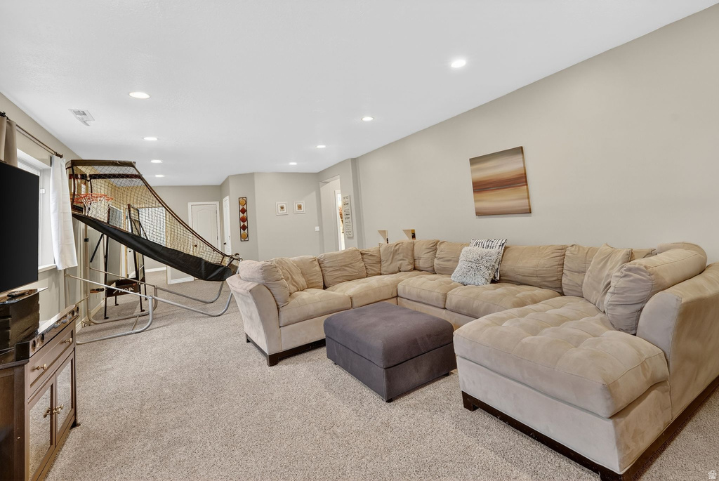 3372 W WATERBRIDGE CV South Jordan, UT 84095