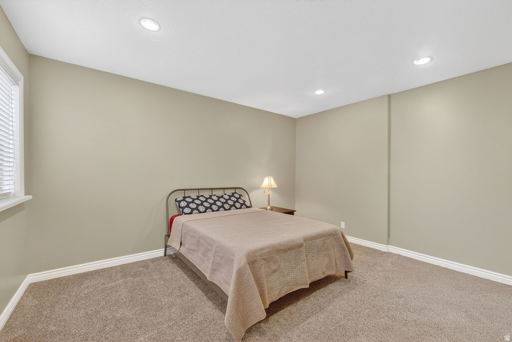 3372 W WATERBRIDGE CV South Jordan, UT 84095